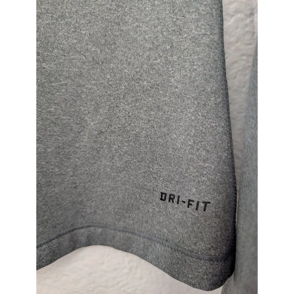Nike Pro Dri fit sweatshirt Medium